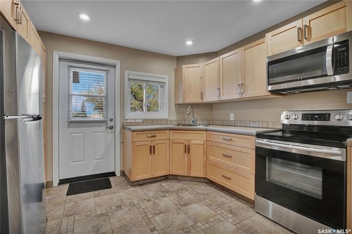 Property Photo: 3102 Caen Street SK S7M 3N5