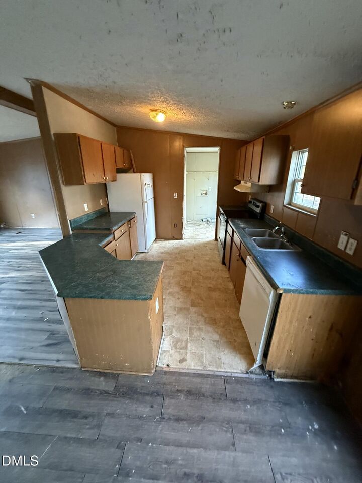 Property Photo:  603 Arch Street  NC 27536 