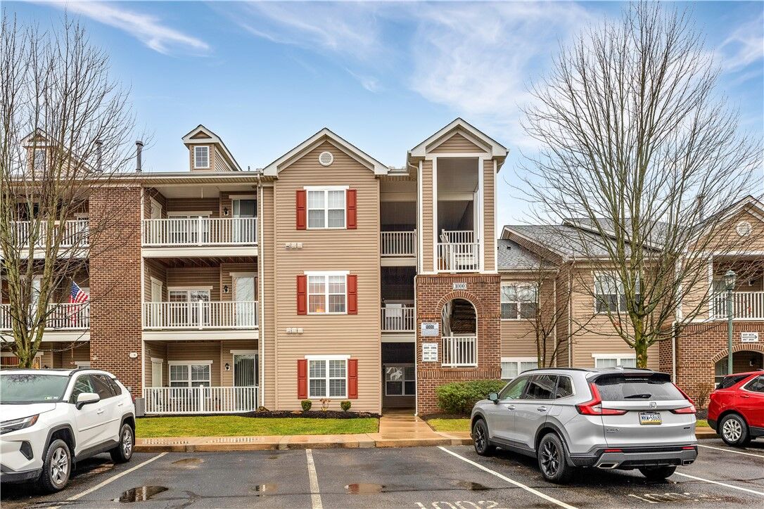 Property Photo:  1003 Stockton Rdg  PA 16066 