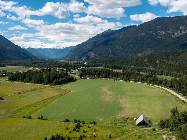 Property Photo: 7631 Pemberton Meadows Road BC V0N 2L2