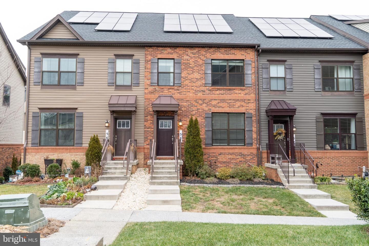 Property Photo:  54 Verdant Oak Aly Alley  MD 20871 