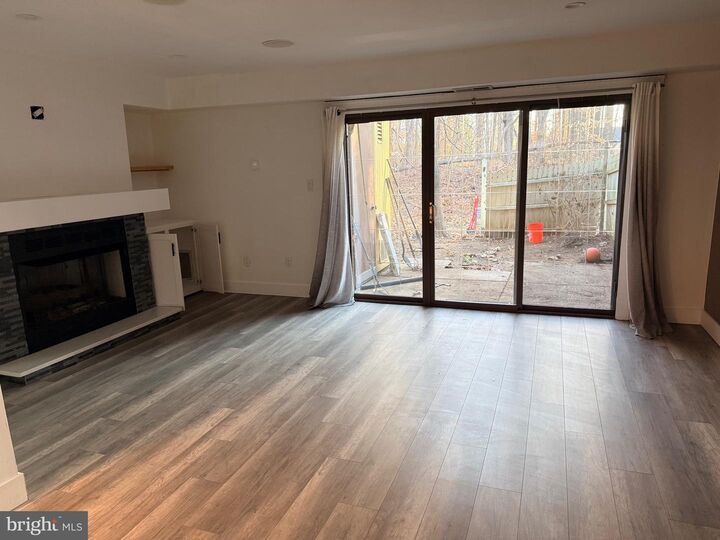 Property Photo:  62 Juniper Court  NJ 08096 