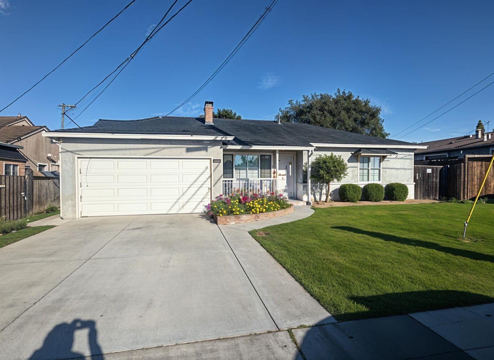 Property Photo:  21014 Hathaway Ave  CA 94541 