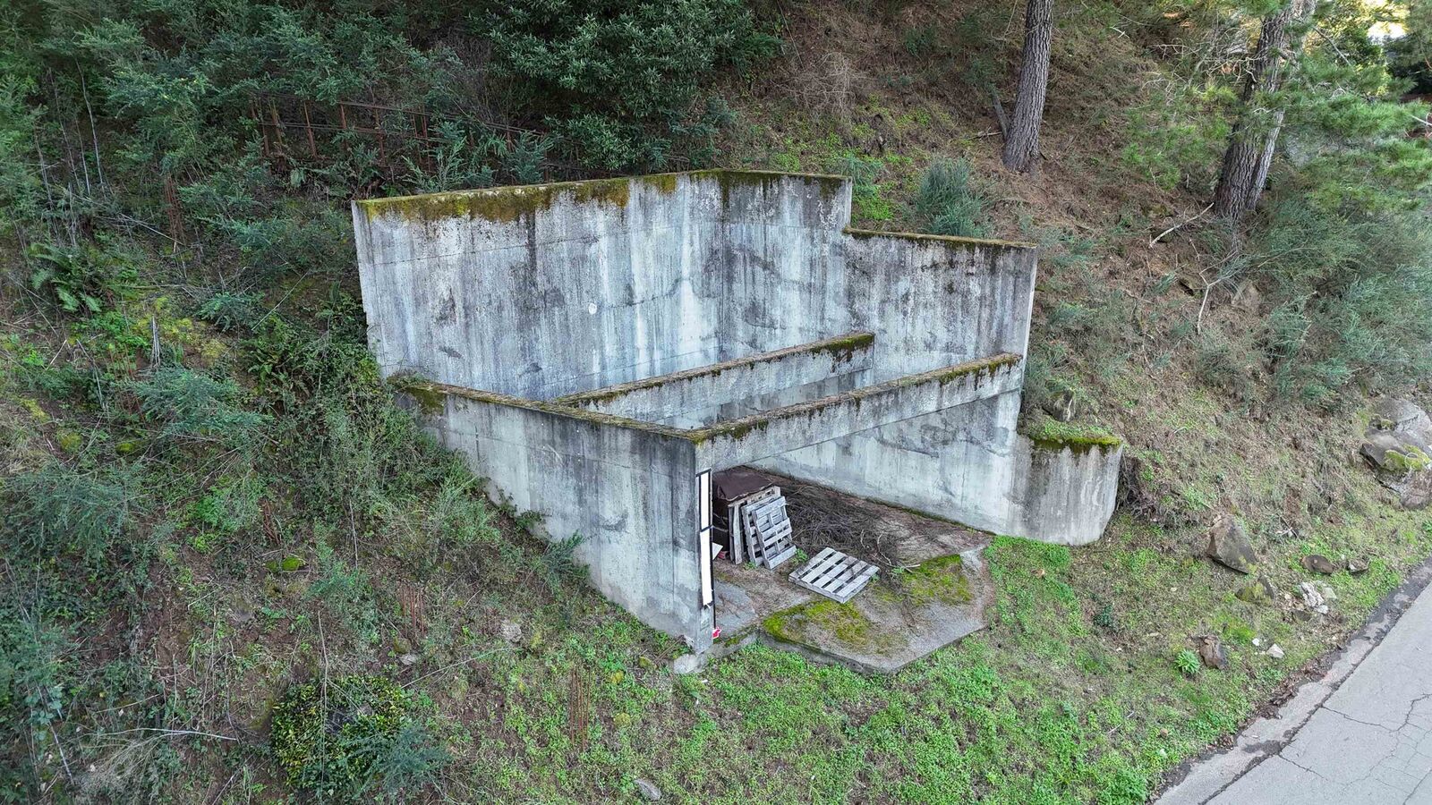 Property Photo:  6558 Girvin Dr  CA 94611 