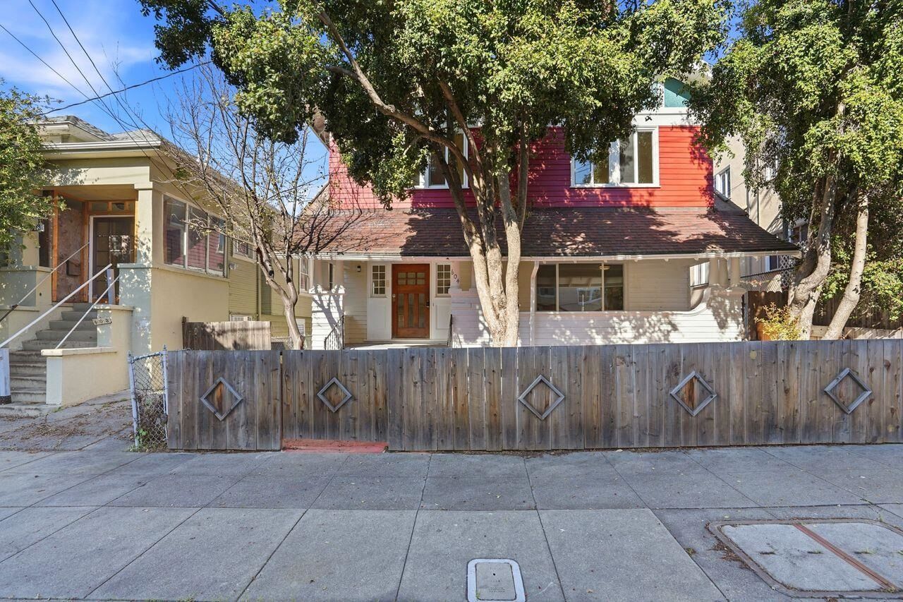 Property Photo:  604 56th St  CA 94609 