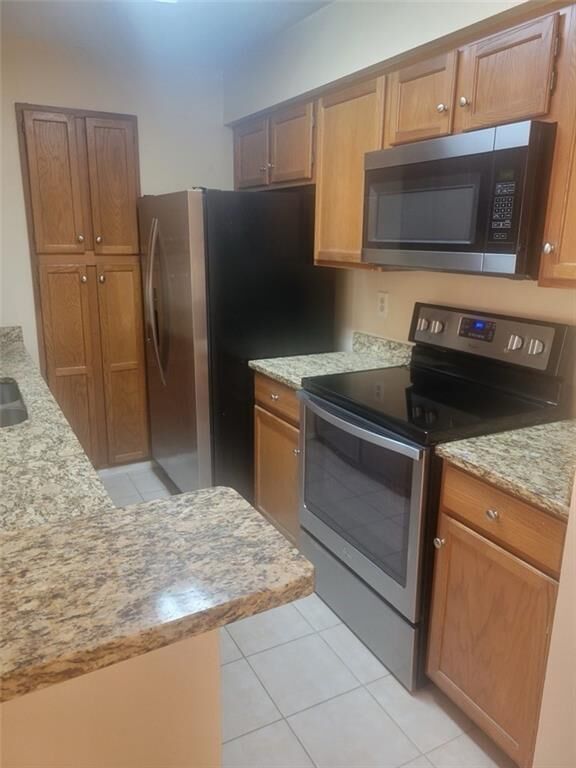 Property Photo:  23212 Plantation Drive NE  GA 30324 