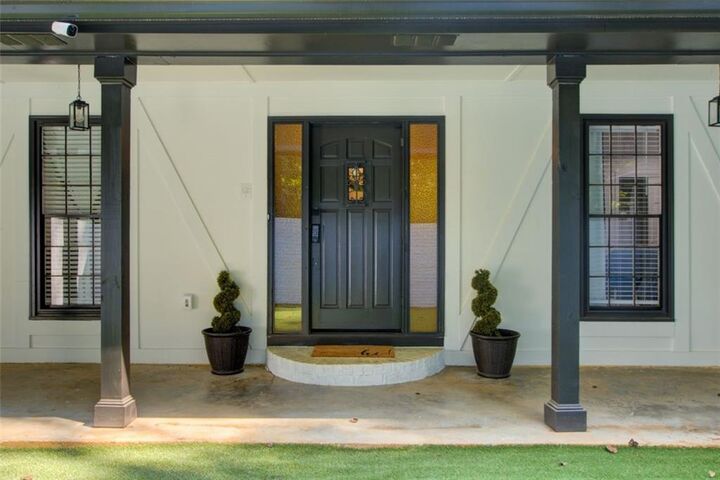 Property Photo:  2085 High Point Trail SW  GA 30331 