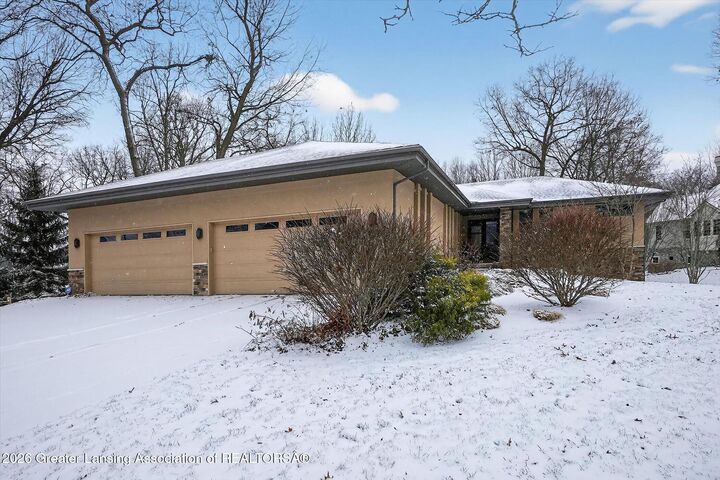 Property Photo:  5100 Hawk Hollow Drive  MI 48808 