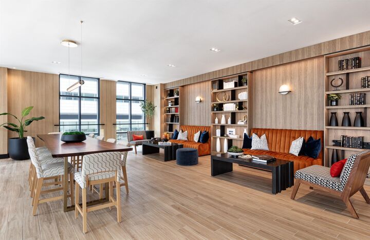 Property Photo:  32 Oakland Ave 1410  NJ 07306 