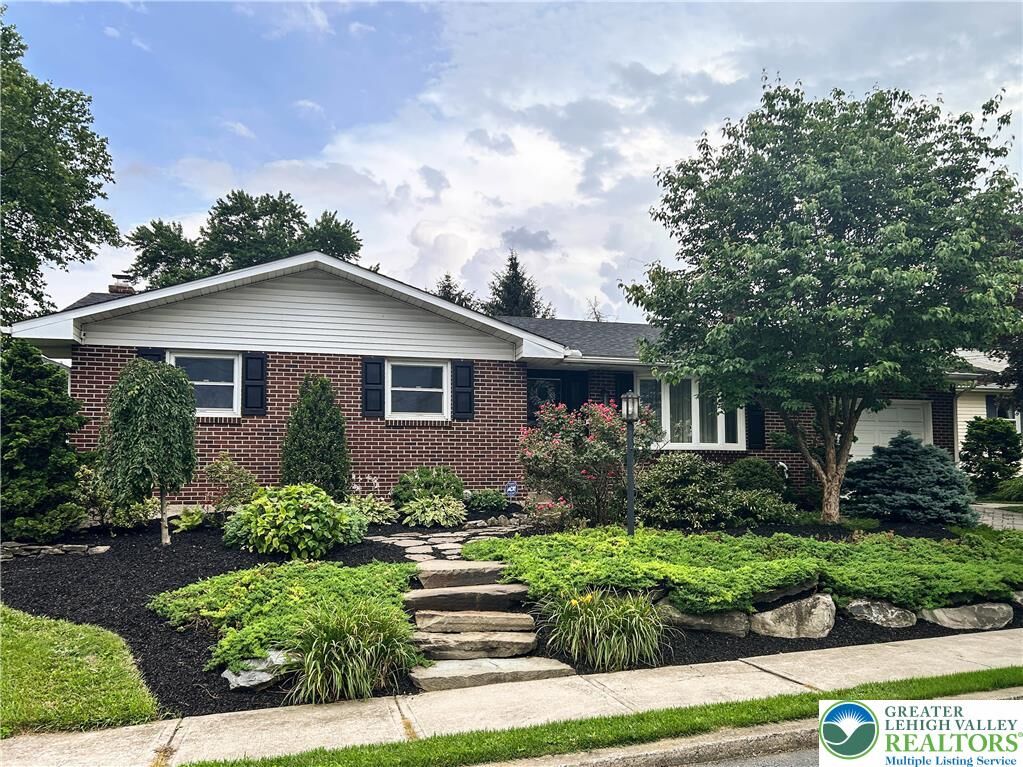 Property Photo:  345 S Whitfield Street  PA 18064 