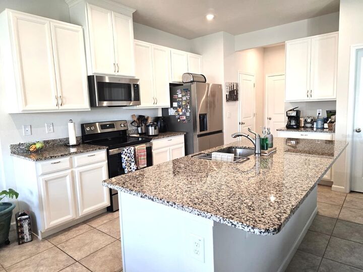 Property Photo:  10682 Old Sycamore Loop  FL 34638 