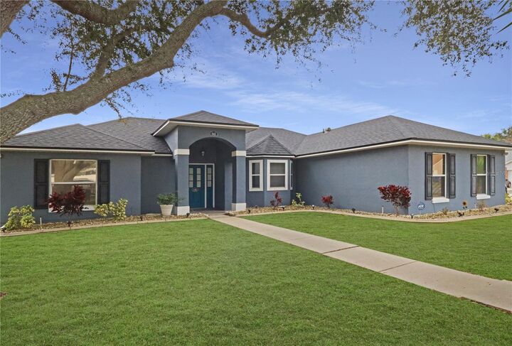 Property Photo:  640 Woodview Drive  FL 32778 