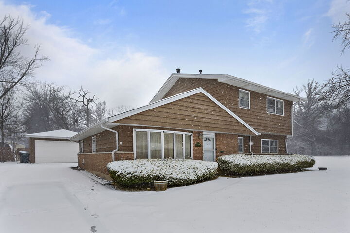 Property Photo:  356 S Orchard Drive  IL 60466 