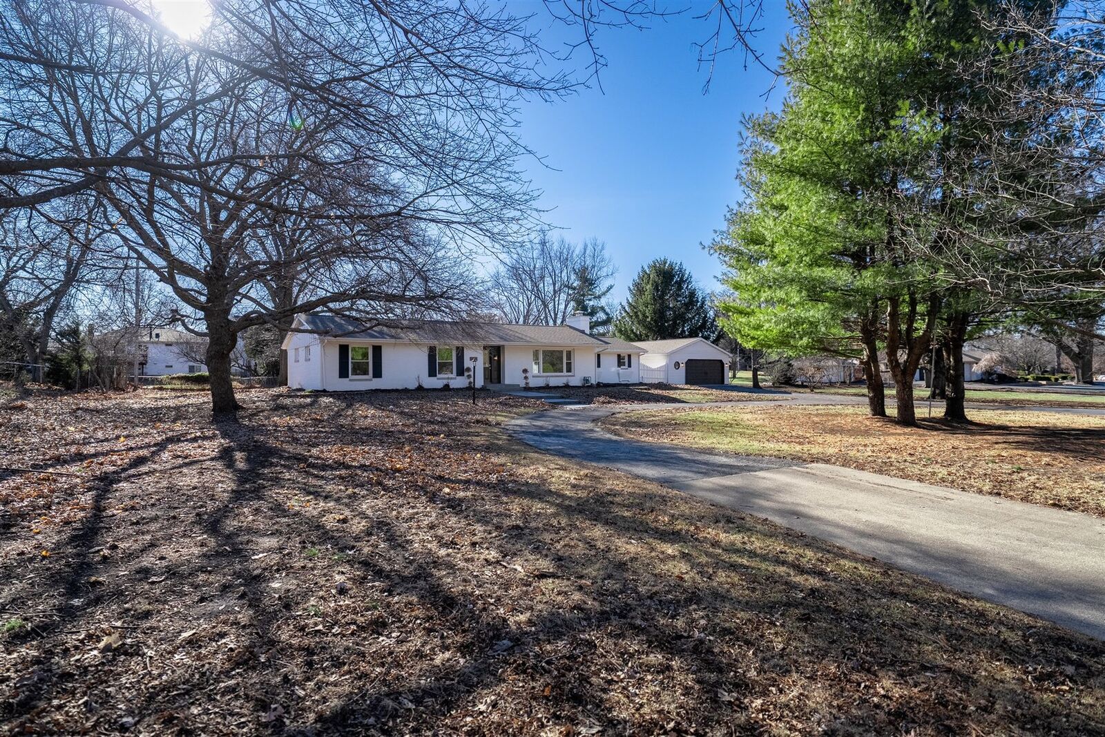 Property Photo:  3009 E Oakland Avenue  IL 61704 