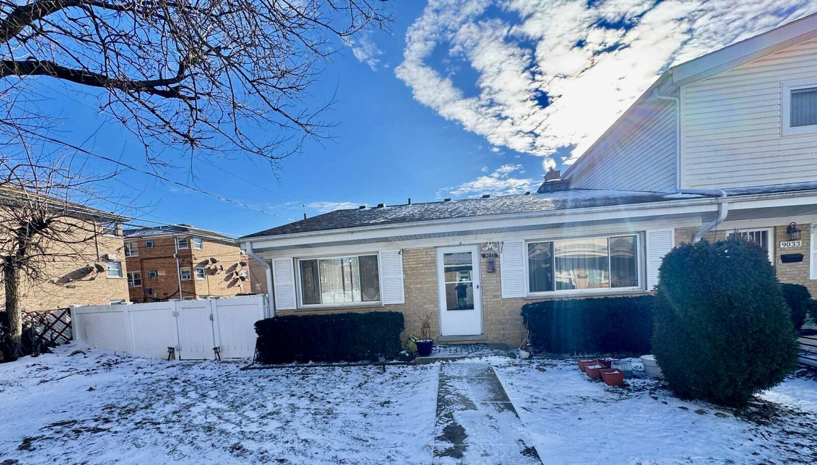 Property Photo:  9035 N Clifton Avenue  IL 60714 