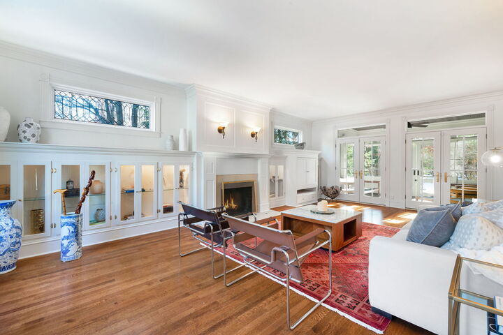 Property Photo:  146 Franklin Street  IL 60134 