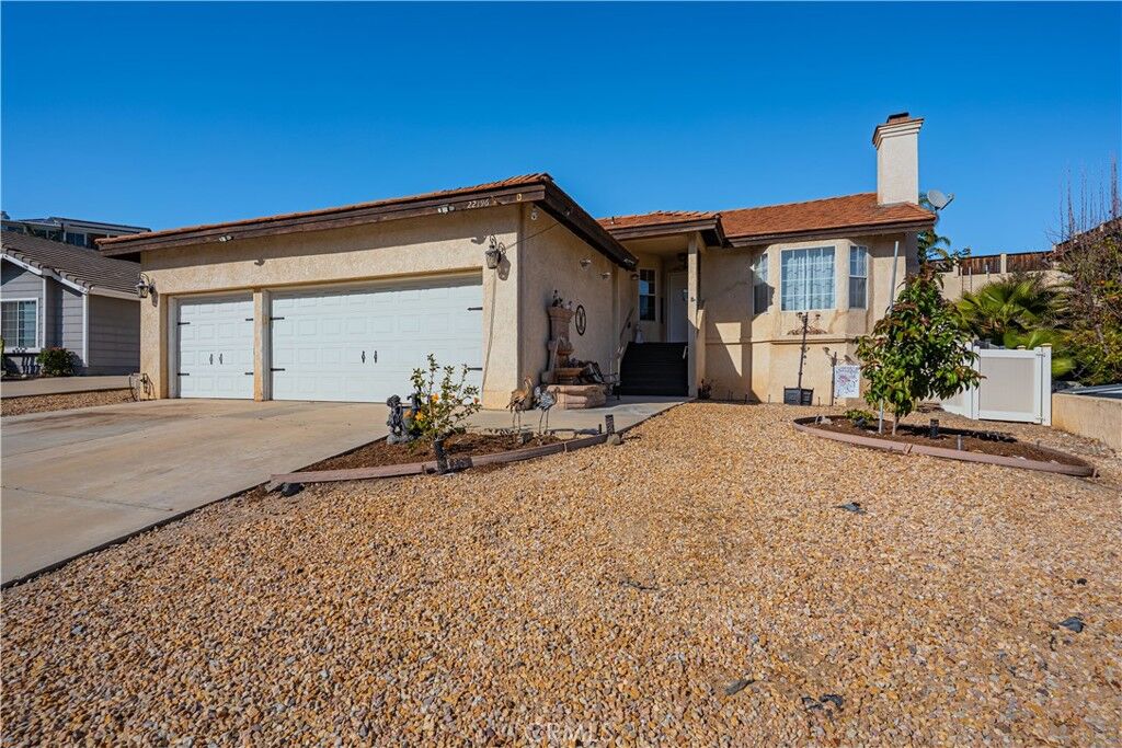 Property Photo:  22196 Hoofbeat Way  CA 92587 