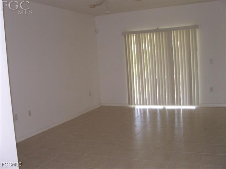 Property Photo:  551 Genoa Avenue S  FL 33974 