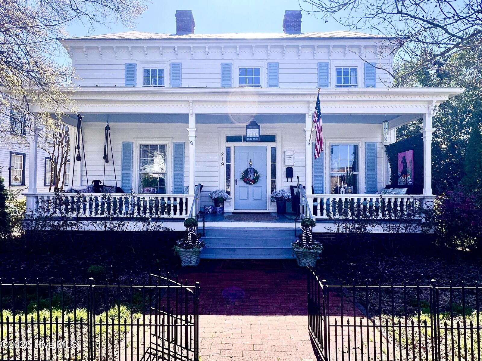 Property Photo:  219 Pollock Street  NC 28560 