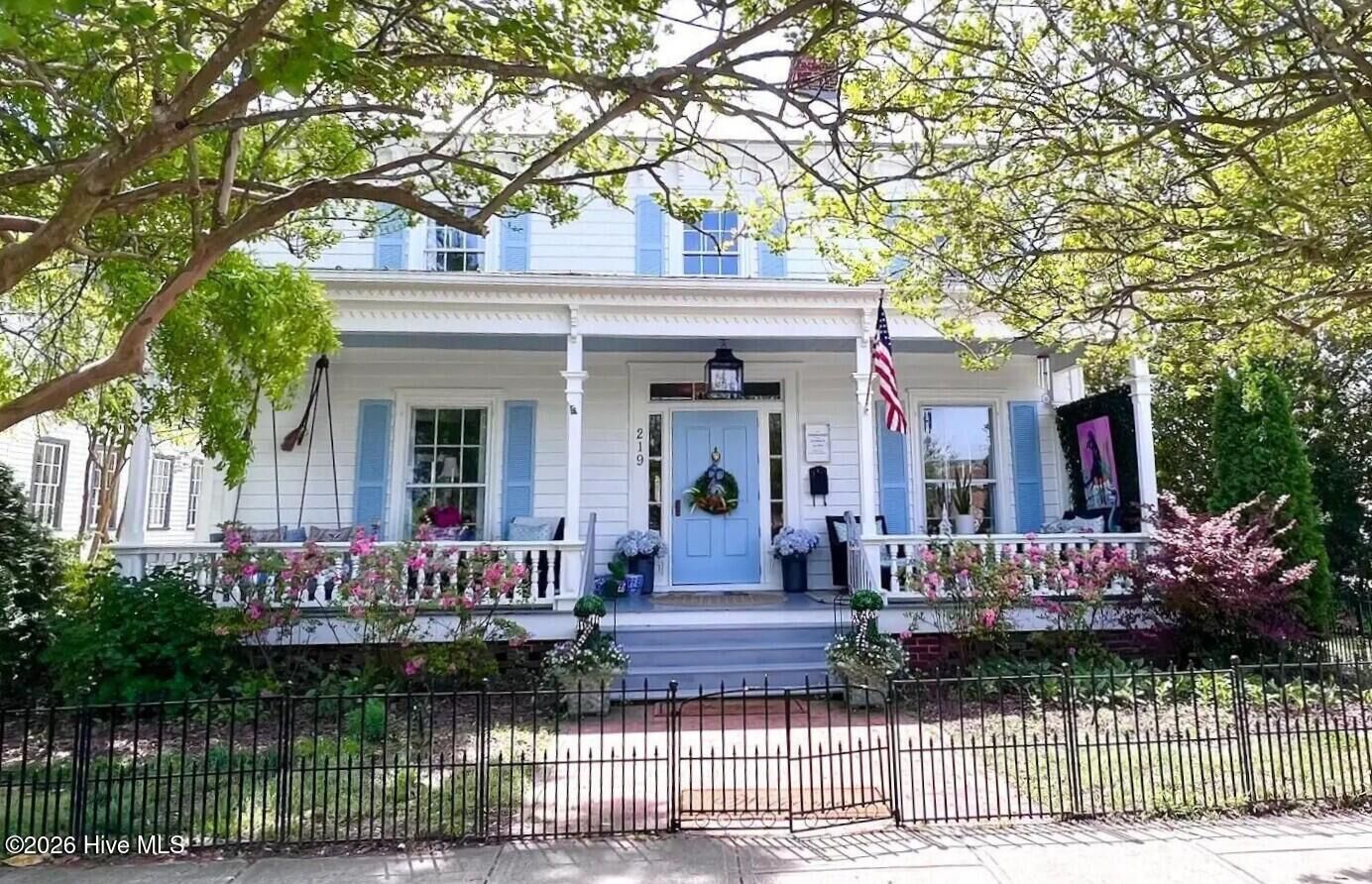 Property Photo:  219 Pollock Street  NC 28560 