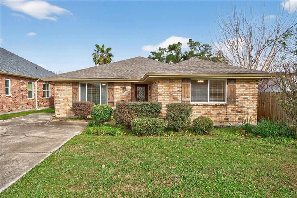 Property Photo:  1117 Shirley Drive  LA 70001 