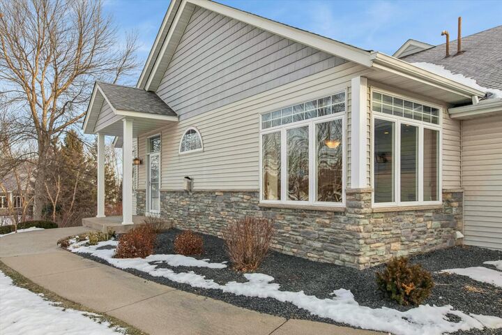 Property Photo:  14550 Hunters Lane  MN 55378 