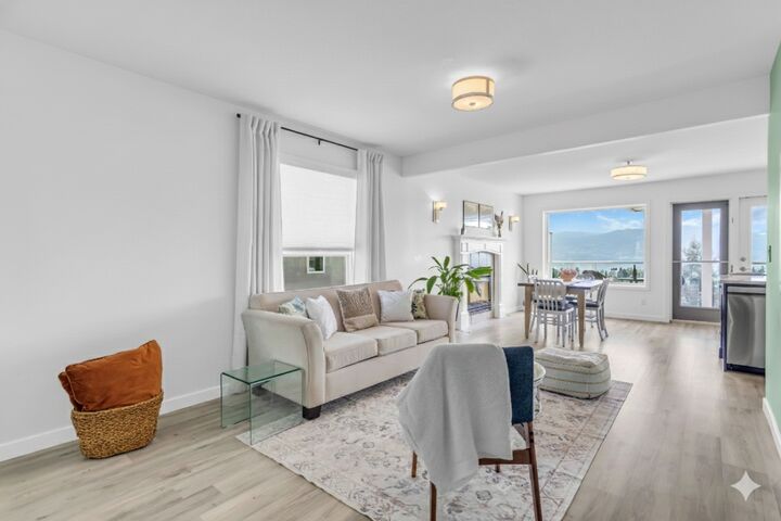 Photo de la propriété:  2609 Wild Horse Drive  BC V4T 2K9 