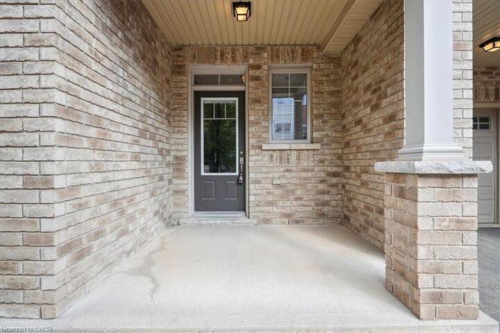 Property Photo: 6 Chestnut Drive 69 ON L3M 0C4