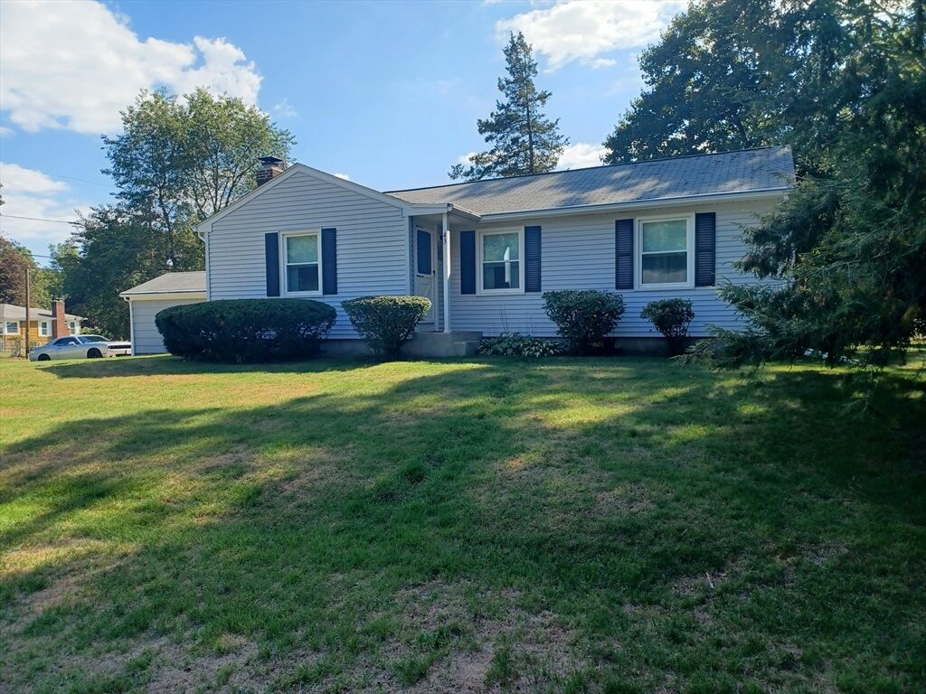 Property Photo:  43 Starr Ln  MA 02703 