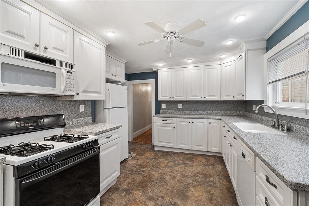 Property Photo:  46 A Wentworth Street  MA 02148 