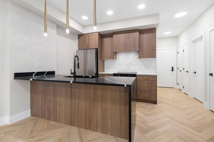 Property Photo:  330 Dieppe Drive SW 408  AB T3E 2L4 