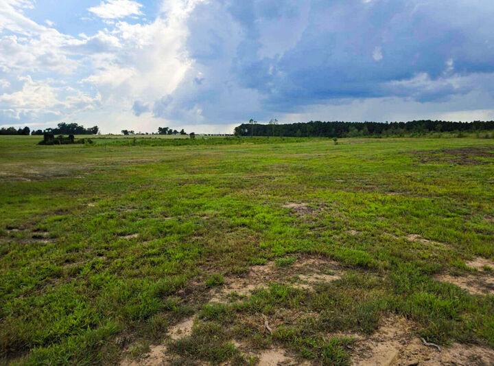 Property Photo: 36 Behan Loop LA 71449