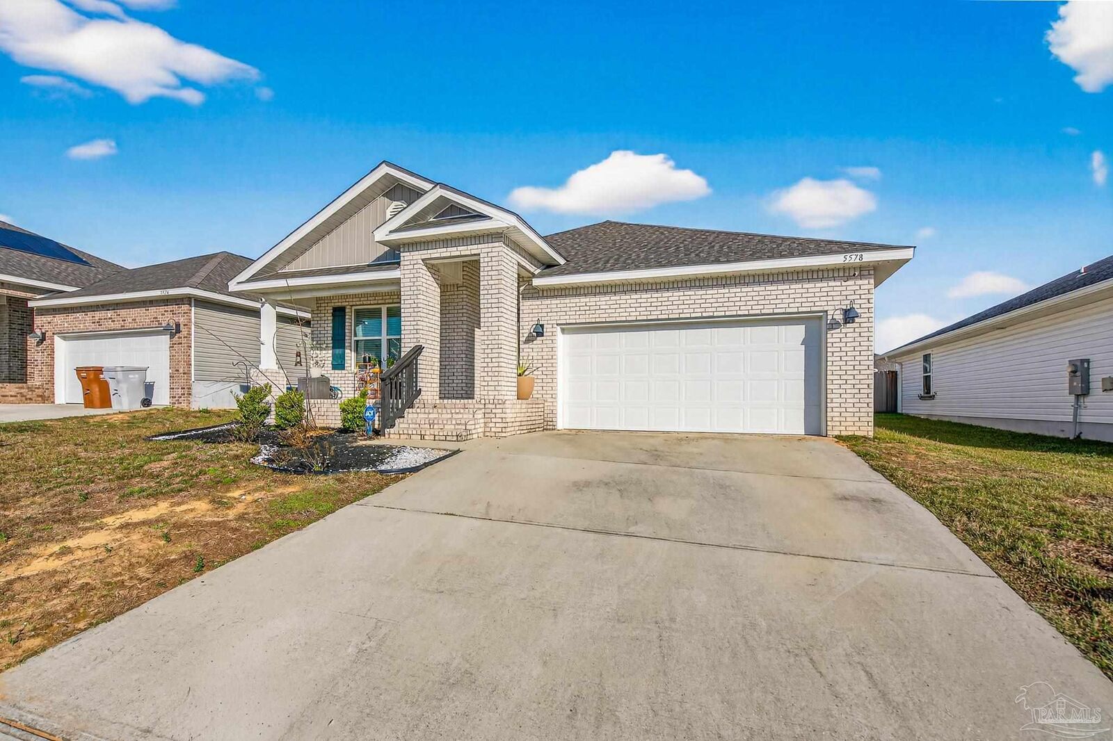 Property Photo:  5578 Galahad Trl  FL 32583 