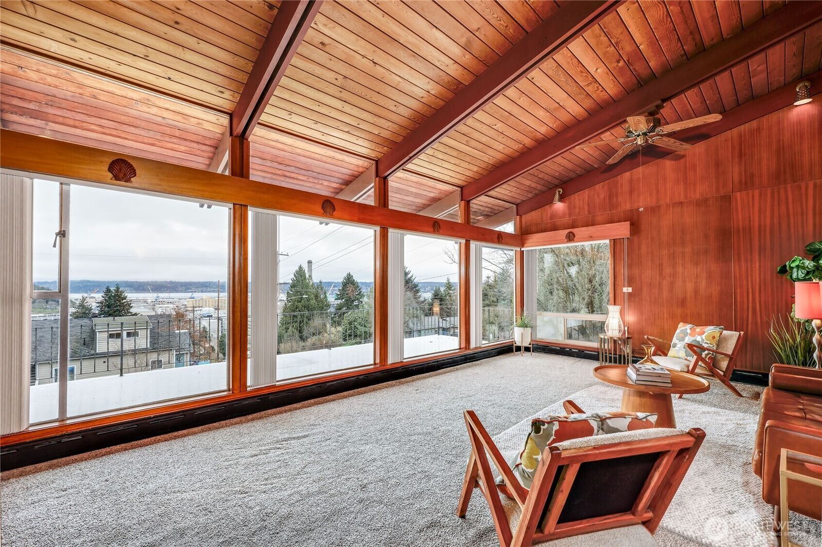 Property Photo:  3304  Farragut Street  WA 98312 