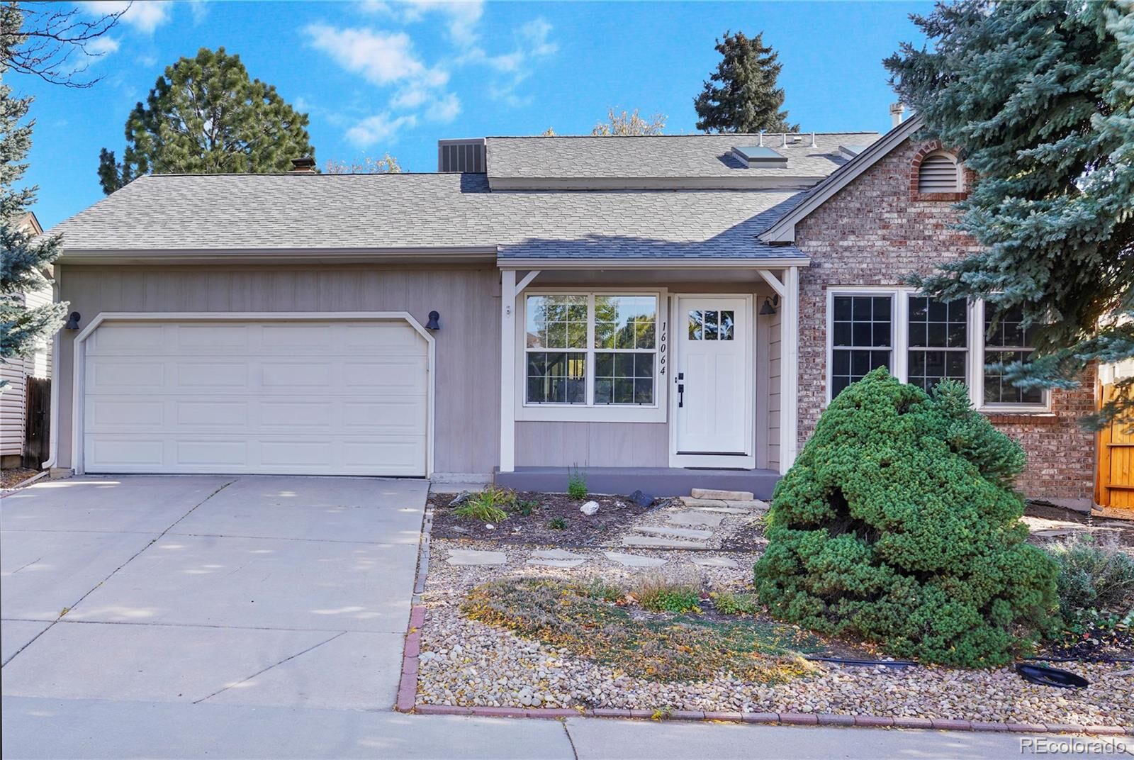 Property Photo:  16064 E Exposition Drive  CO 80017 