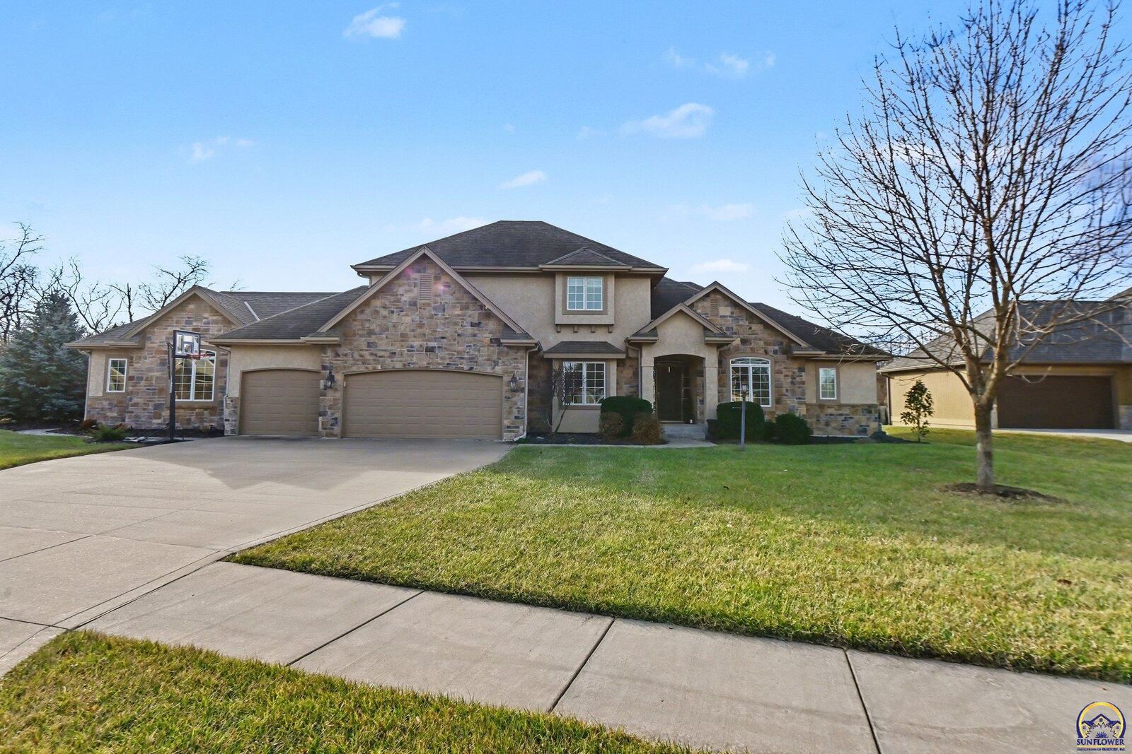 Property Photo:  5739 SW 44th Ct  KS 66610 