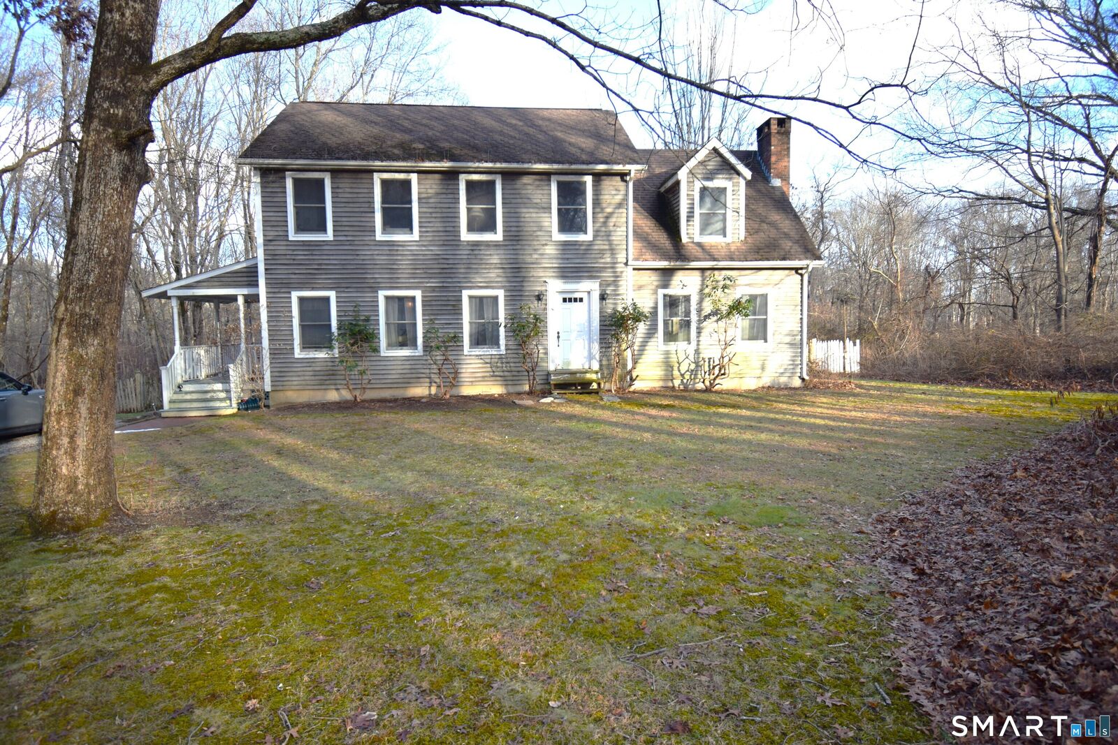 Property Photo: 300 Mungertown Road CT 06443