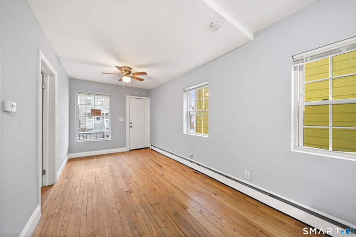 Property Photo:  666 Ogden Street 1  CT 06608 