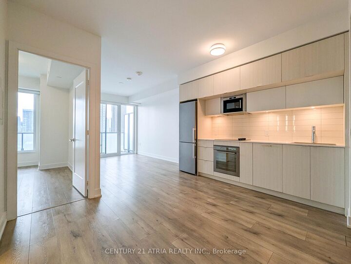 Property Photo:  575 Bloor Street E 3001  ON M4W 0B2 