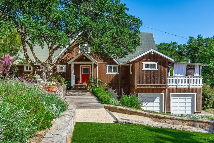 Property Photo:  1114 Mount George Avenue  CA 94558 