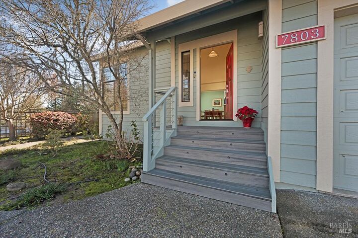 Property Photo: 7803 Stefenoni Court CA 95472