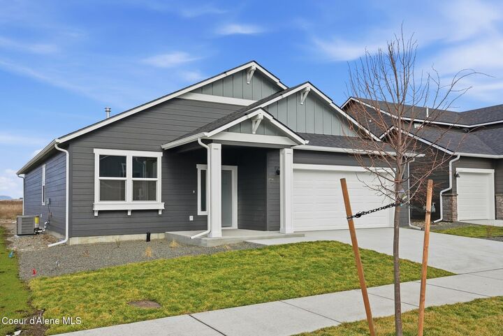 Property Photo:  4615 E Culpeo Ave  ID 83854 