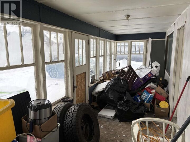 Property Photo: 312 Huron St ON P6A 1R8