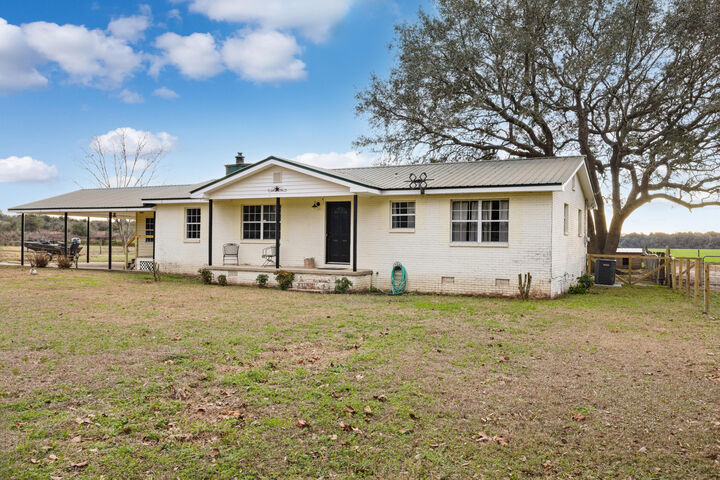 Property Photo:  4398 Cooper Lane  FL 32564 