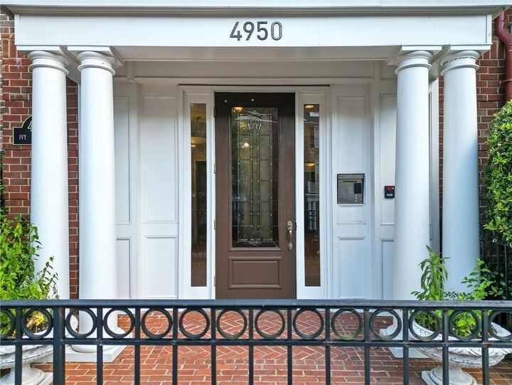 Property Photo: 4950 Ivy Ridge Drive SE 203 GA 30339