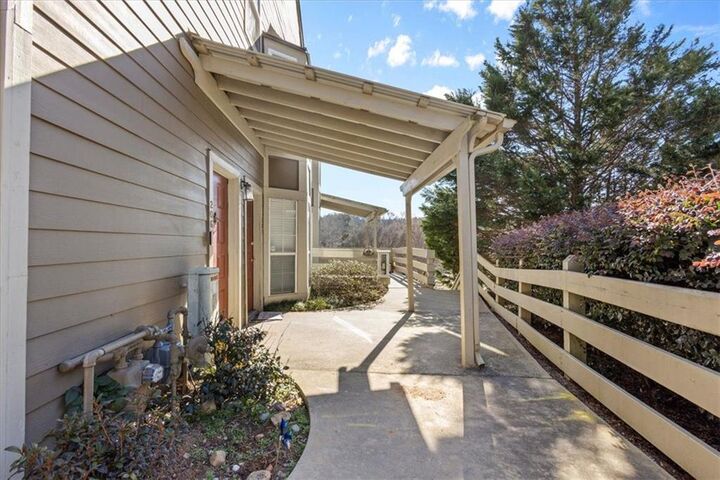 Property Photo:  209 Riverview Drive  GA 30067 