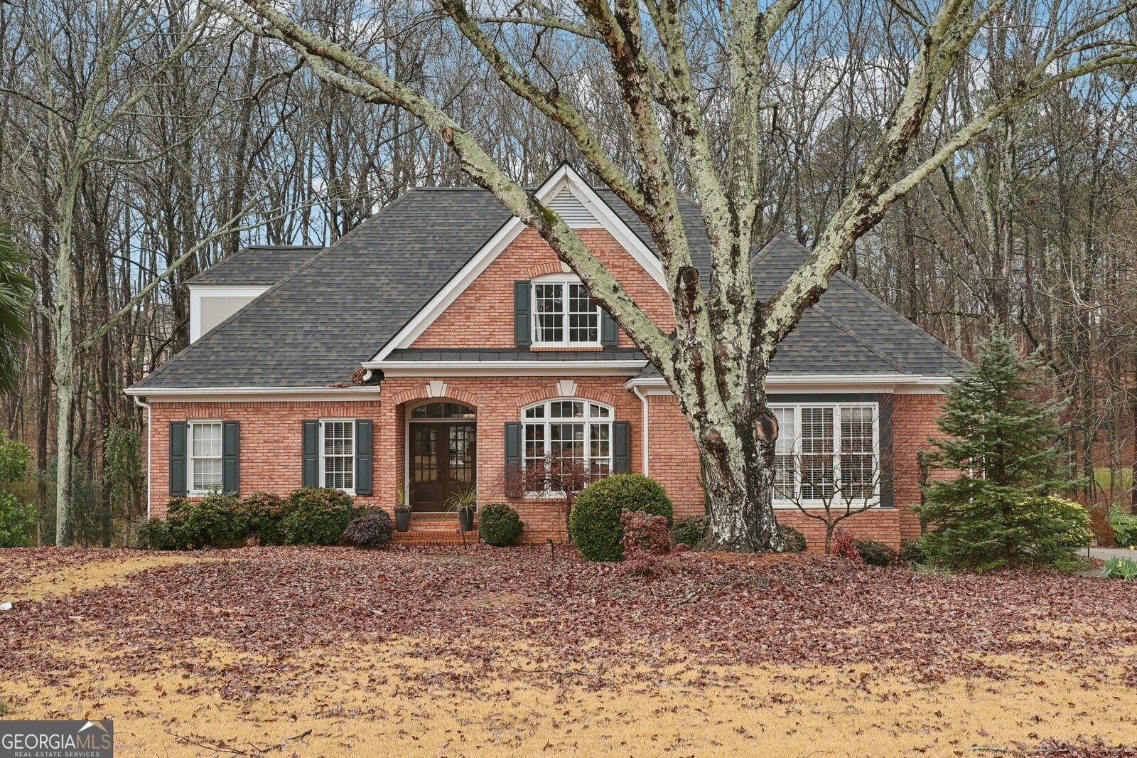 Property Photo: 4415 Waterford Drive GA 30024