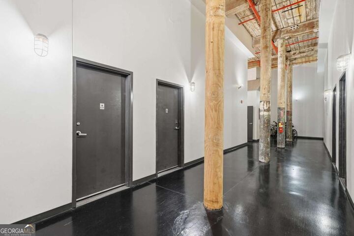 Property Photo: 170 Boulevard SE 212E GA 30312