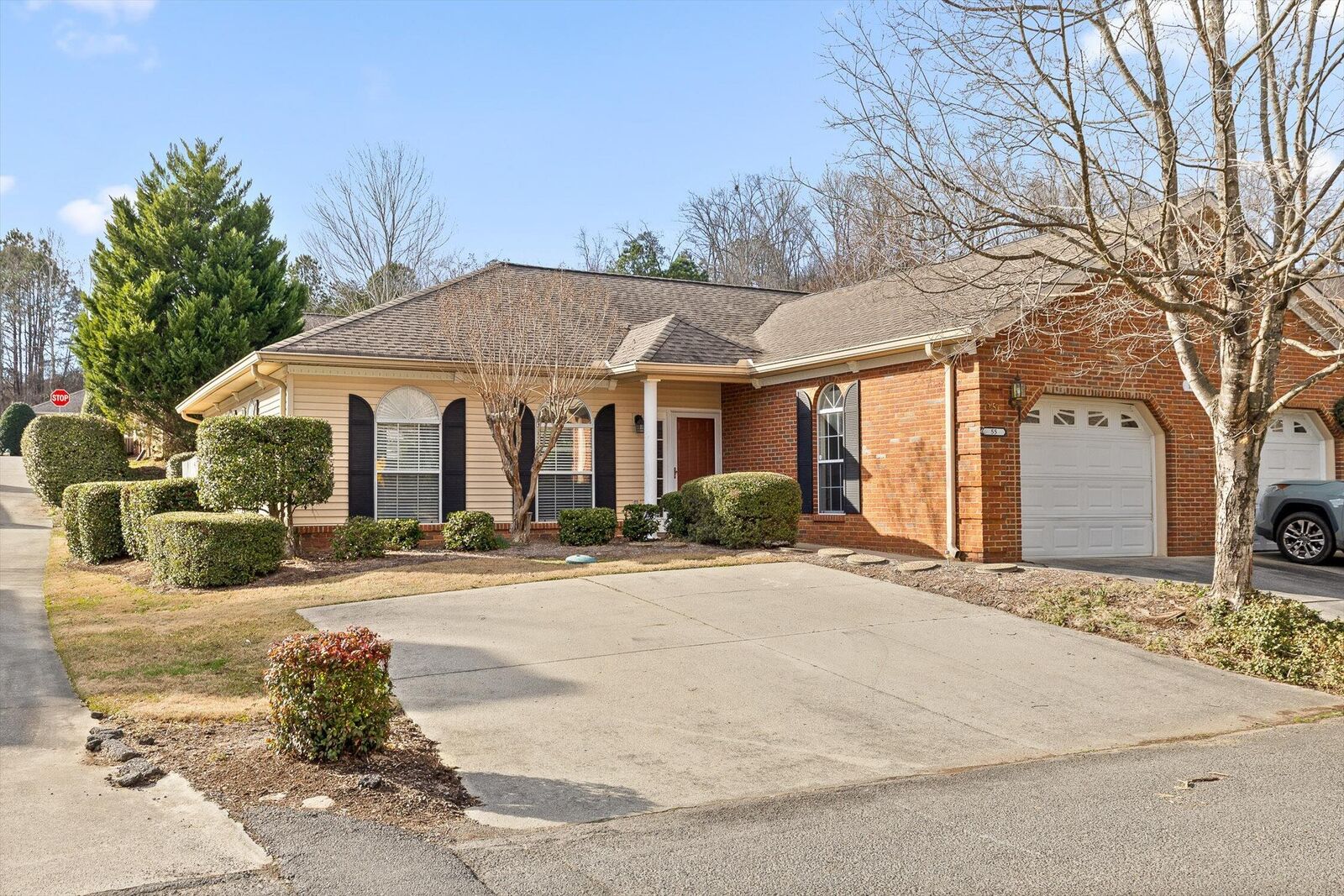 Property Photo:  1711 Willow Oak Lane  GA 30721 