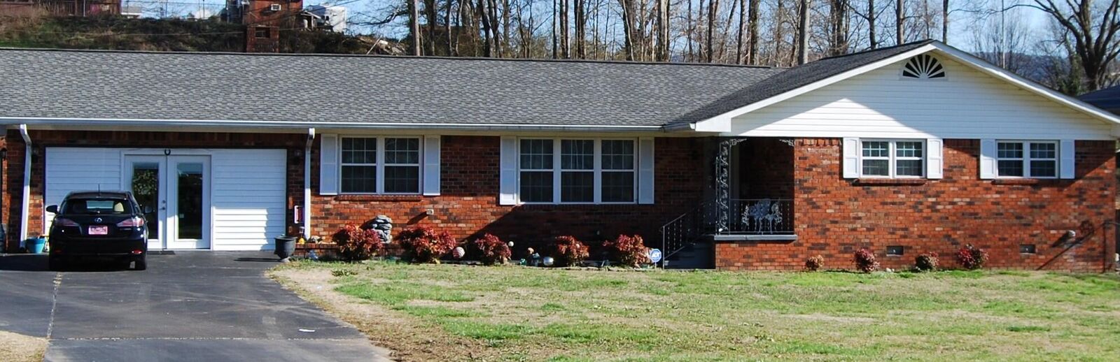 Property Photo: 544 N Pine Street TN 37397